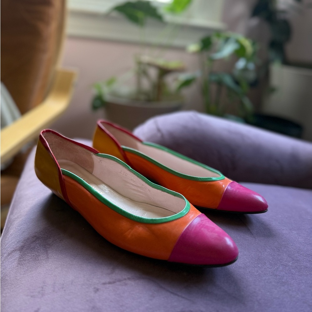 Colorful Vintage Timothy Hitsman Flats
